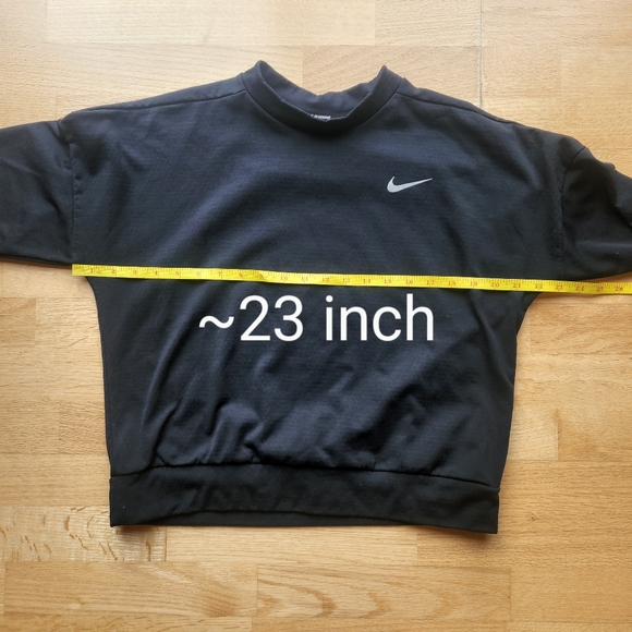 Nike Long Sleeve - Picture 9 of 9